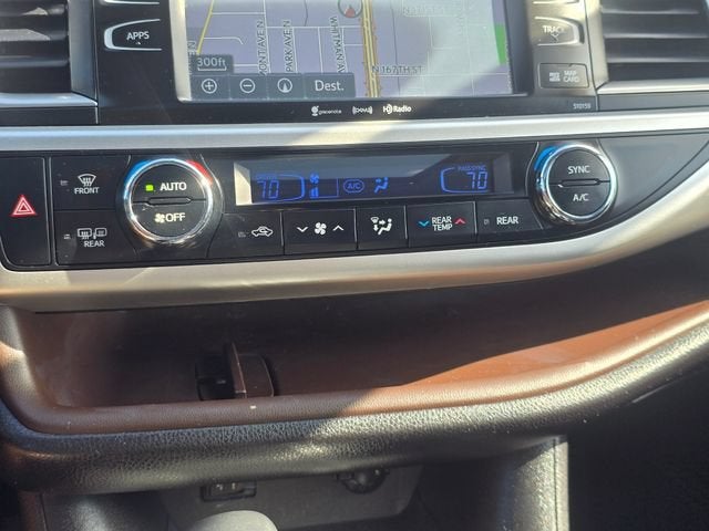 2016 Toyota Highlander XLE V6