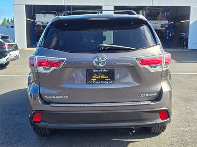 2016 Toyota Highlander XLE V6