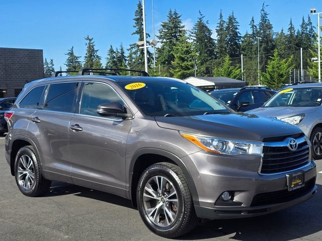 2016 Toyota Highlander XLE V6