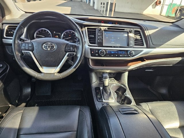 2017 Toyota Highlander XLE