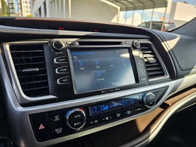 2017 Toyota Highlander XLE