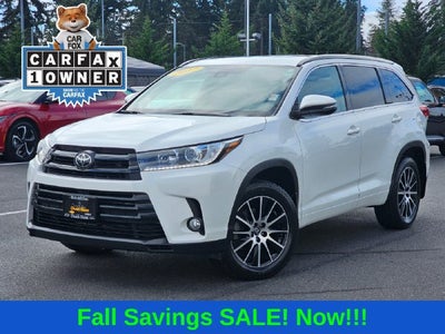 2017 Toyota Highlander SE