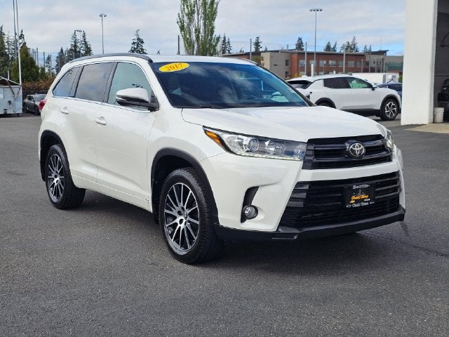 2017 Toyota Highlander SE