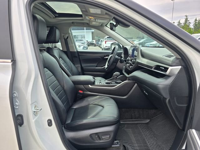 2023 Toyota Highlander Hybrid XLE