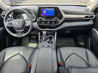 2023 Toyota Highlander Hybrid XLE