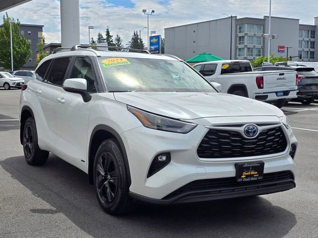 2023 Toyota Highlander Hybrid XLE