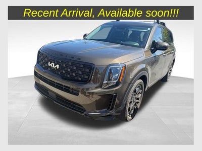 2022 Kia TELLRD EX