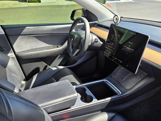 2022 Tesla Model Y Performance Dual Motor All-Wheel Drive
