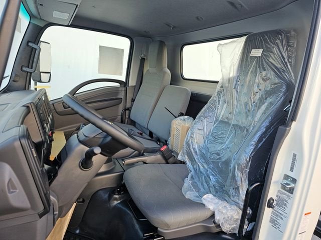 2025 Chevrolet Low Cab Forward 4500 HD NA