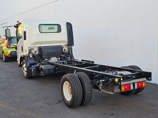 2025 Chevrolet Low Cab Forward 4500 HD NA