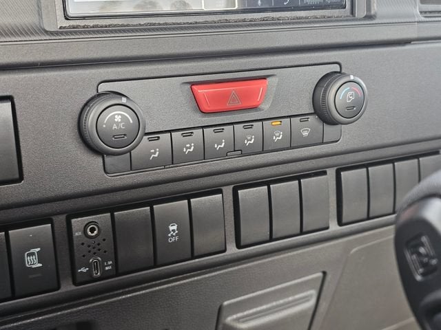 2025 Chevrolet Low Cab Forward 4500 HD NA