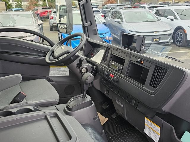 2025 Chevrolet Low Cab Forward 4500 HD NA