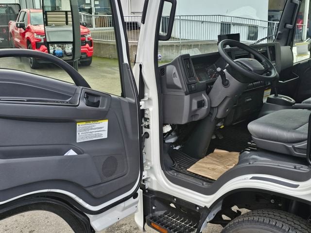 2025 Chevrolet Low Cab Forward 4500 HD NA