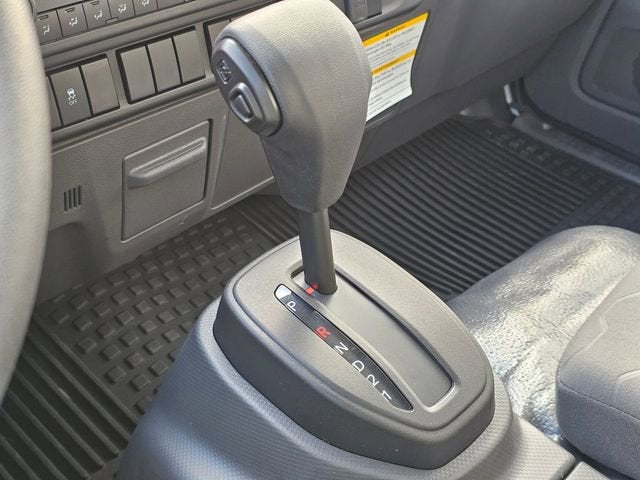 2025 Chevrolet Low Cab Forward 4500 HD NA