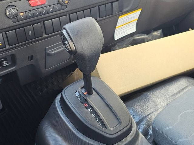 2025 Chevrolet Low Cab Forward 4500 HD NA