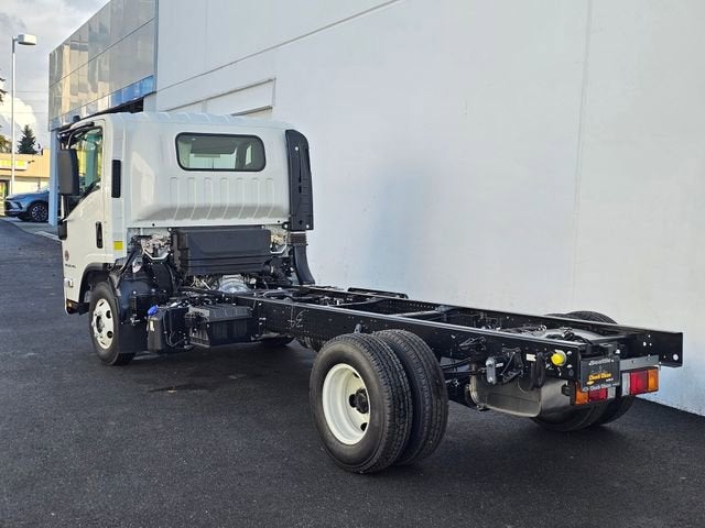2025 Chevrolet Low Cab Forward 4500 HD NA