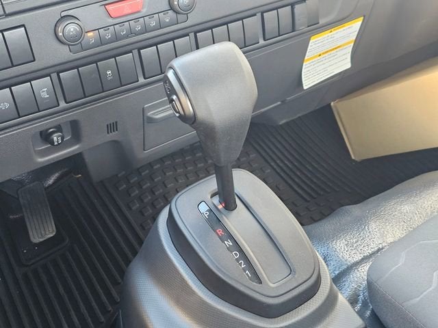 2025 Chevrolet Low Cab Forward 4500 HD NA