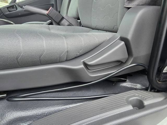 2025 Chevrolet Low Cab Forward 4500 HD NA