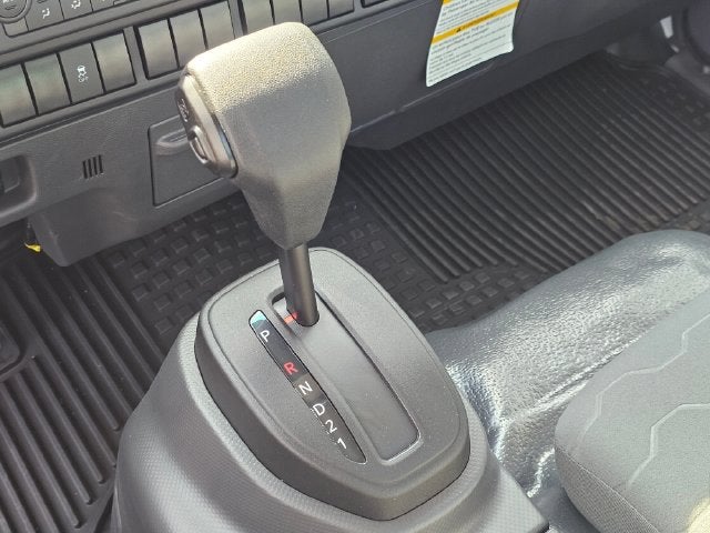 2025 Chevrolet Low Cab Forward 4500 HD NA