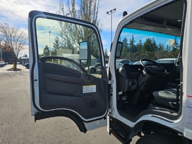 2025 Chevrolet Low Cab Forward 4500 HD NA