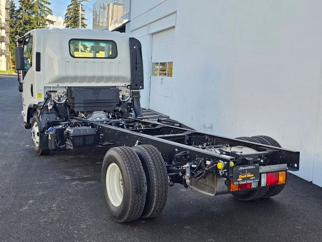 2025 Chevrolet Low Cab Forward 4500 HD NA