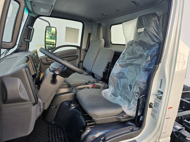 2025 Chevrolet Low Cab Forward 4500 HD NA