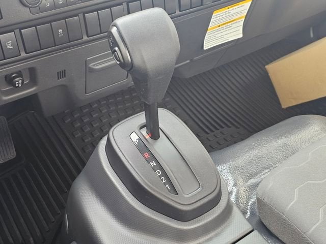 2025 Chevrolet Low Cab Forward 4500 HD NA