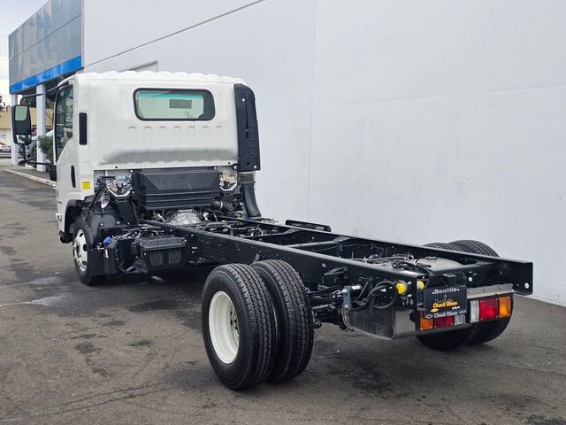 2025 Chevrolet Low Cab Forward 4500 HD NA