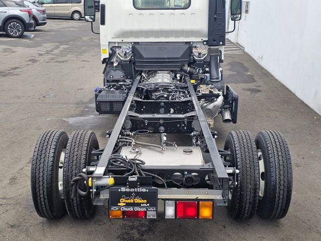 2025 Chevrolet Low Cab Forward 4500 HD NA