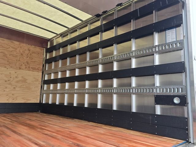 2025 Chevrolet Low Cab Forward 4500 HD NA