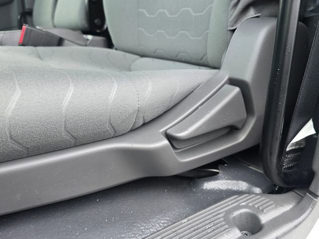 2025 Chevrolet Low Cab Forward 4500 HD NA