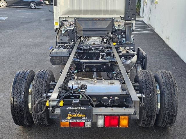 2025 Chevrolet Low Cab Forward 4500 HD NA