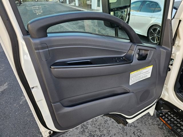 2025 Chevrolet Low Cab Forward 4500 XD NA