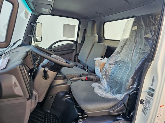 2025 Chevrolet Low Cab Forward 4500 XD NA