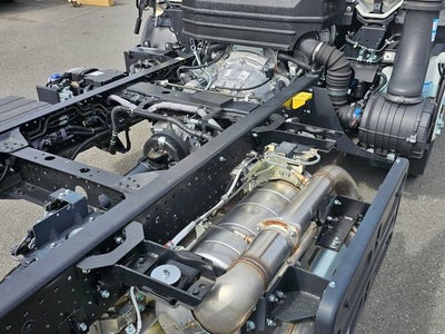2025 Chevrolet Low Cab Forward 5500 XD 1WT