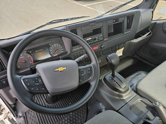2025 Chevrolet Low Cab Forward 5500 XD 1WT