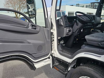 2025 Chevrolet Low Cab Forward 5500 XD 1WT