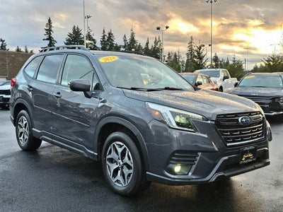 2024 Subaru Forester Premium