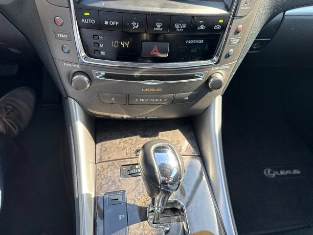 2015 Lexus IS 250C NA