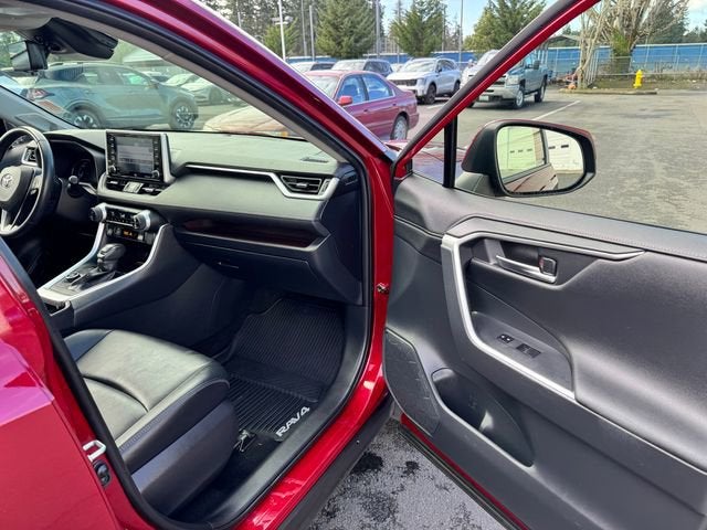 2019 Toyota RAV4 Hybrid Limited