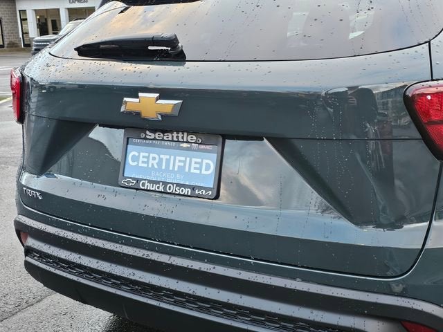 2025 Chevrolet Trax LS