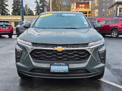 2025 Chevrolet Trax LS