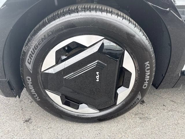 2024 Kia EV9 Land