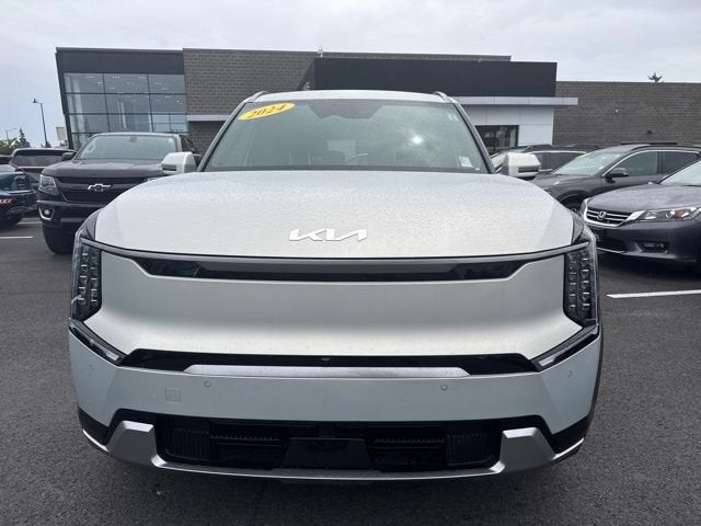 2024 Kia EV9 Land