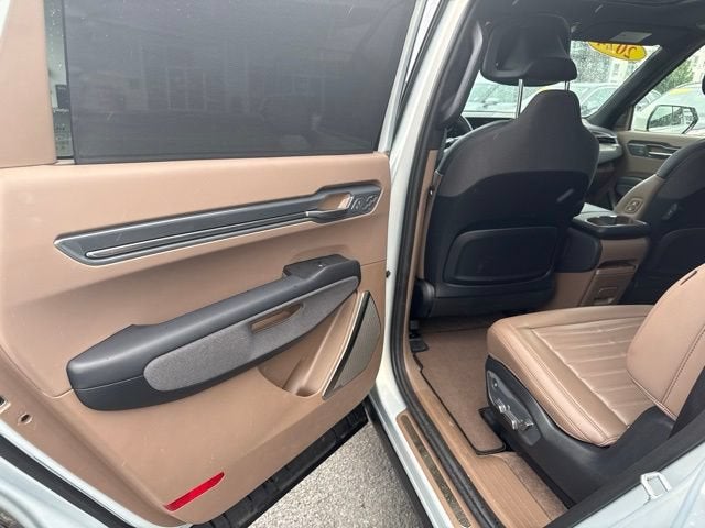 2024 Kia EV9 Land