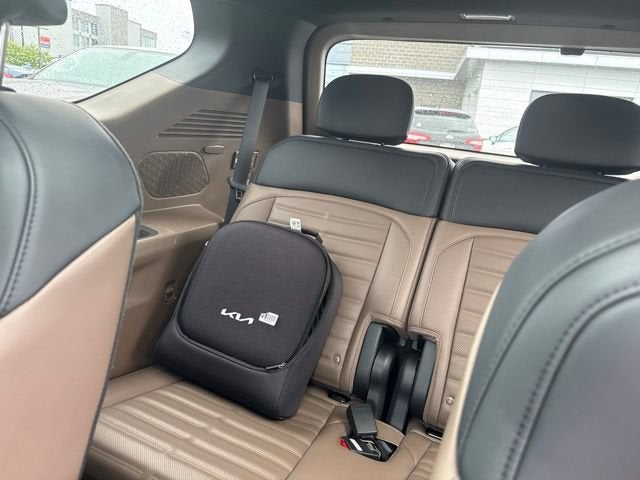 2024 Kia EV9 Land