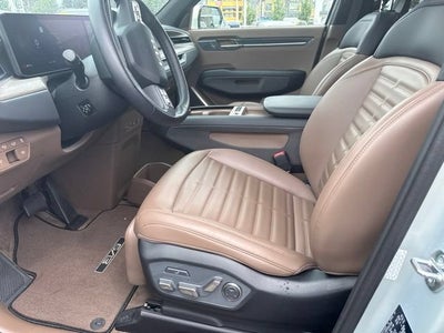2024 Kia EV9 Land