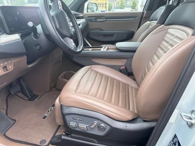 2024 Kia EV9 Land