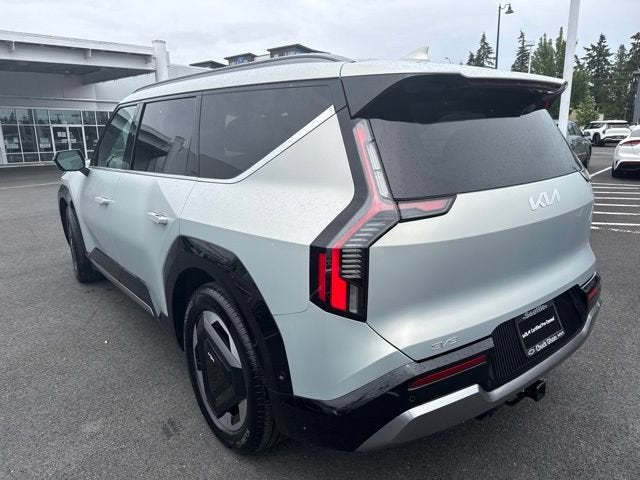 2024 Kia EV9 Land