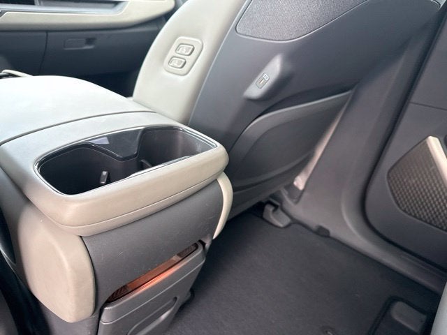 2024 Kia EV9 Land